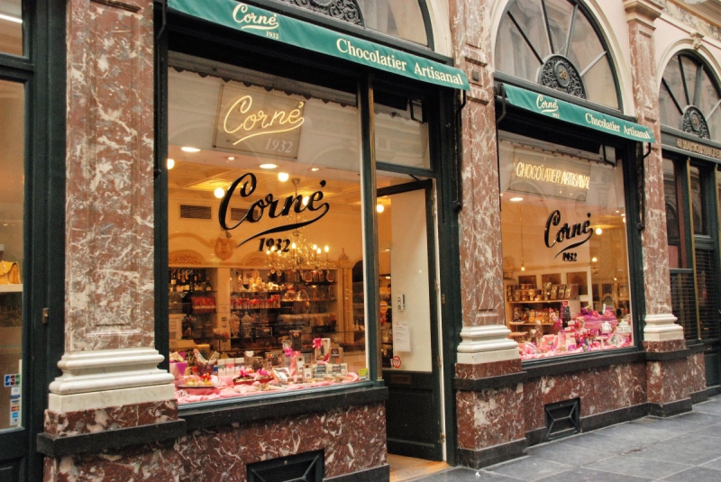 patisserie-COTIGNAC-min_chocolate_chocolaterie_shop_luxury_chic_gallery_brussels_belgium-558146